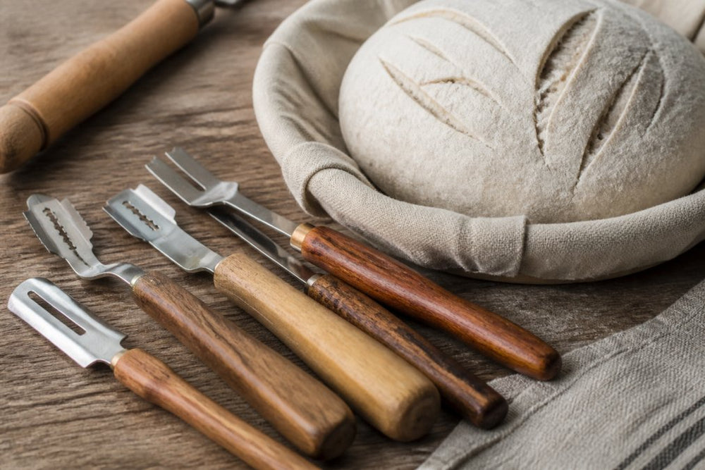 Sourdough Bread Scoring Tools: A 2026 Guide